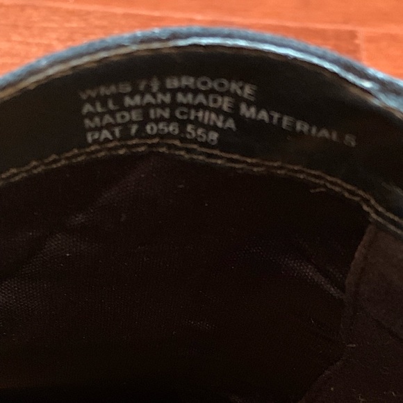 New Directions Boots - Picture 4 of 6